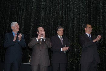 gala2003_208